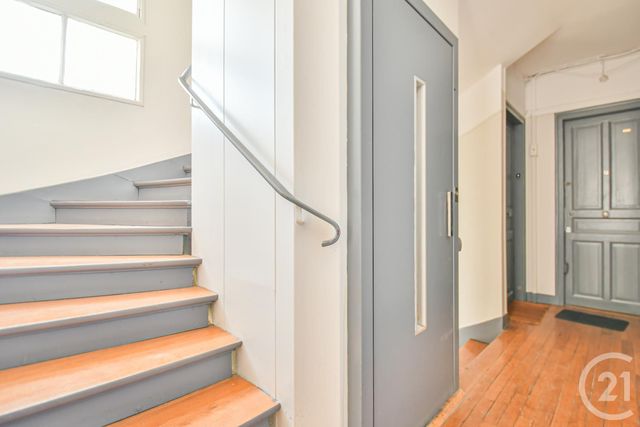 Appartement F2 &agrave; louer - 2 pi&egrave;ces - 32,11 m2 - Courbevoie - 92 - ILE-DE-FRANCE