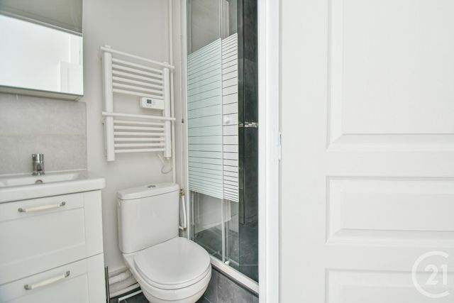 Appartement F2 &agrave; louer - 2 pi&egrave;ces - 32,11 m2 - Courbevoie - 92 - ILE-DE-FRANCE