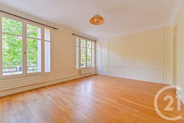 PARIS 75016 81,80 m 2 , 4 pièces Ref : 5854 Appartement F4 à louer 2 350 €