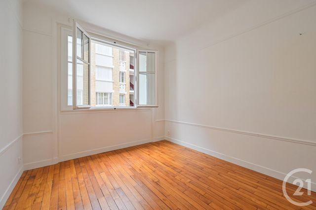 Appartement F4 &agrave; louer - 4 pi&egrave;ces - 102,74 m2 - Paris - 75016 - ILE-DE-FRANCE