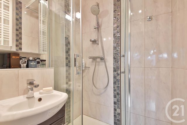 Appartement F5 &agrave; vendre - 4 pi&egrave;ces - 101,03 m2 - Paris - 75016 - ILE-DE-FRANCE