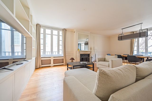Maison &agrave; louer - 6 pi&egrave;ces - 179,44 m2 - Paris - 75016 - ILE-DE-FRANCE