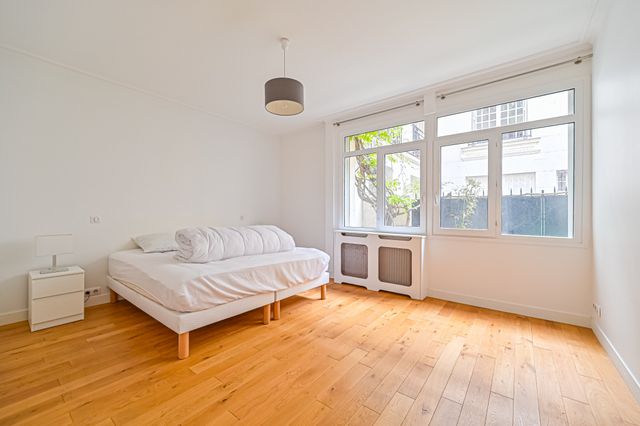 Maison &agrave; louer - 6 pi&egrave;ces - 179,44 m2 - Paris - 75016 - ILE-DE-FRANCE