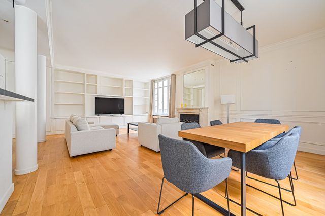 Maison &agrave; louer - 6 pi&egrave;ces - 179,44 m2 - Paris - 75016 - ILE-DE-FRANCE