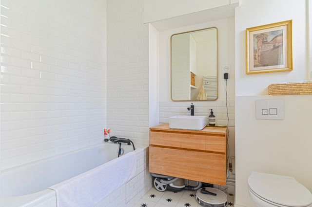 Appartement F2 &agrave; louer - 2 pi&egrave;ces - 40,35 m2 - Paris - 75016 - ILE-DE-FRANCE