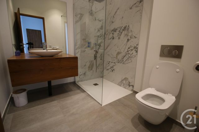 Maison à vendre - 7 pièces - 400 m2 - Vence - 06 - PROVENCE-ALPES-COTE-D-AZUR