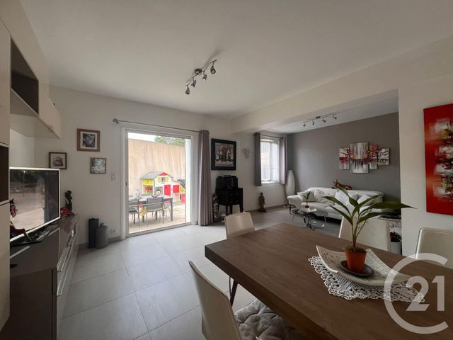 Maison à vendre - 4 pièces - 81,10 m2 - Antibes - 06 - PROVENCE-ALPES-COTE-D-AZUR