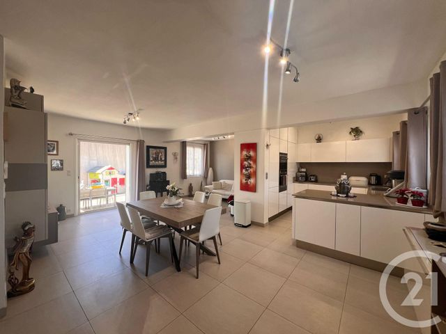 Maison à vendre - 4 pièces - 81,10 m2 - Antibes - 06 - PROVENCE-ALPES-COTE-D-AZUR