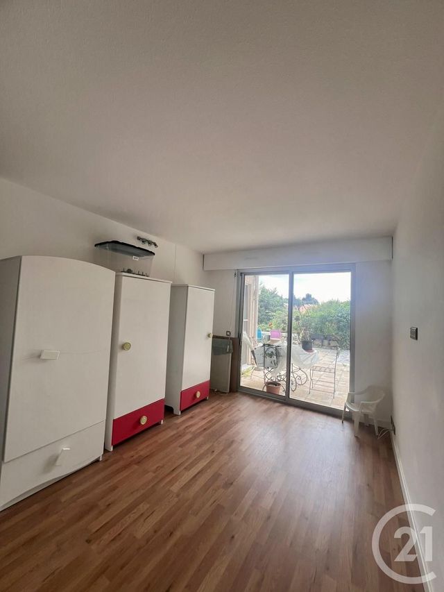 Appartement F3 &agrave; vendre - 3 pi&egrave;ces - 75,90 m2 - Vence - 06 - PROVENCE-ALPES-COTE-D-AZUR
