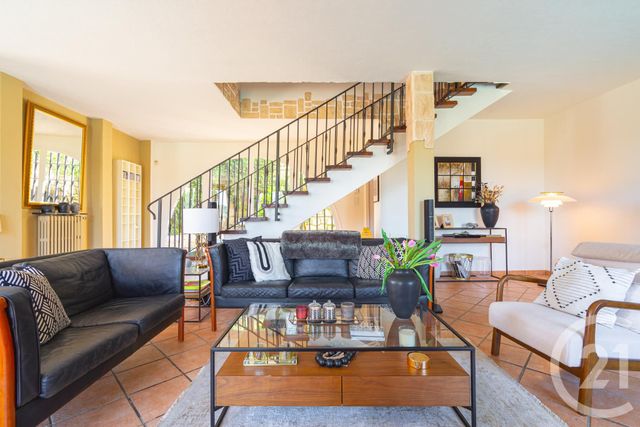 Maison à vendre - 5 pièces - 173,70 m2 - Vence - 06 - PROVENCE-ALPES-COTE-D-AZUR