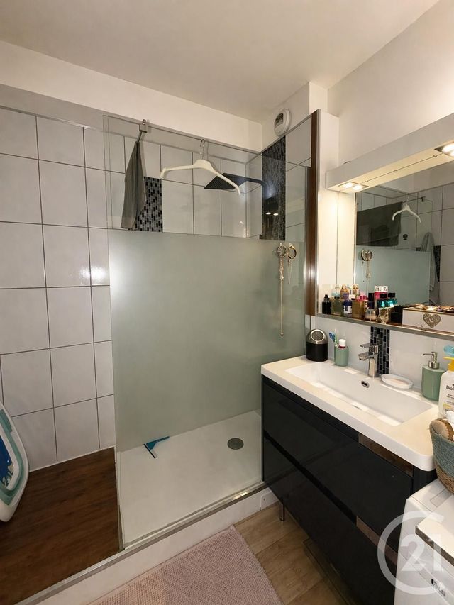Appartement F3 &agrave; vendre - 3 pi&egrave;ces - 56 m2 - Vence - 06 - PROVENCE-ALPES-COTE-D-AZUR