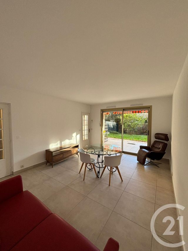 Appartement &agrave; vendre - 3 pi&egrave;ces - 72,77 m2 - Vence - 06 - PROVENCE-ALPES-COTE-D-AZUR
