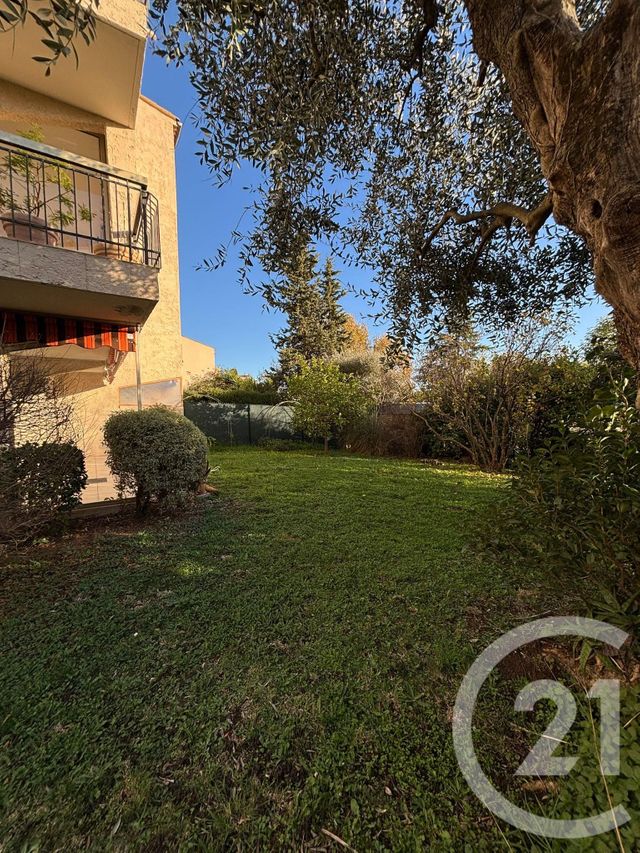 Appartement &agrave; vendre - 3 pi&egrave;ces - 72,77 m2 - Vence - 06 - PROVENCE-ALPES-COTE-D-AZUR