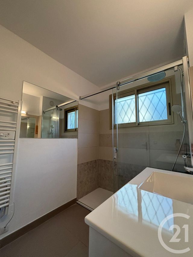 Appartement &agrave; vendre - 3 pi&egrave;ces - 72,77 m2 - Vence - 06 - PROVENCE-ALPES-COTE-D-AZUR