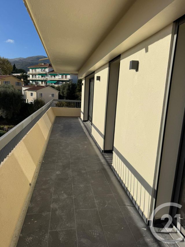 Appartement à vendre - 4 pièces - 72 m2 - Vence - 06 - PROVENCE-ALPES-COTE-D-AZUR