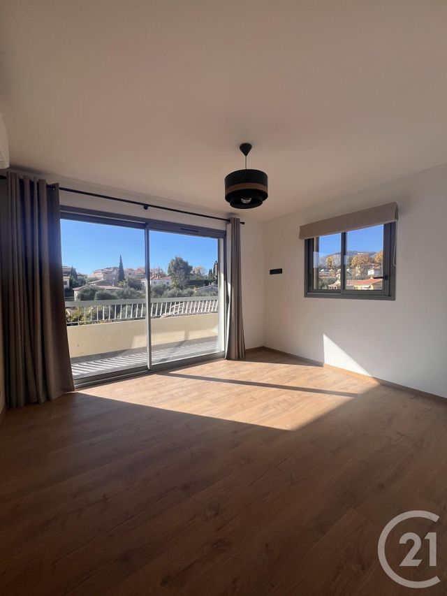 Appartement à vendre - 4 pièces - 72 m2 - Vence - 06 - PROVENCE-ALPES-COTE-D-AZUR