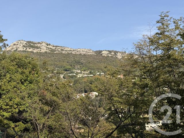 Appartement F3 à vendre - 3 pièces - 81,16 m2 - Vence - 06 - PROVENCE-ALPES-COTE-D-AZUR