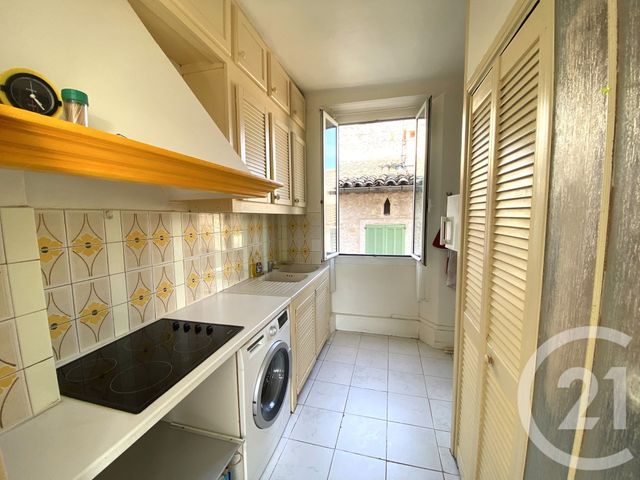 Appartement Studio &agrave; vendre - 1 pi&egrave;ce - 28,70 m2 - Vence - 06 - PROVENCE-ALPES-COTE-D-AZUR
