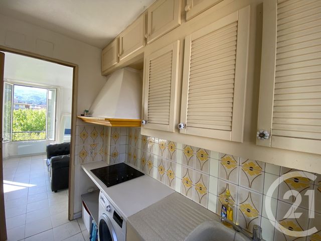 Appartement Studio &agrave; vendre - 1 pi&egrave;ce - 28,70 m2 - Vence - 06 - PROVENCE-ALPES-COTE-D-AZUR