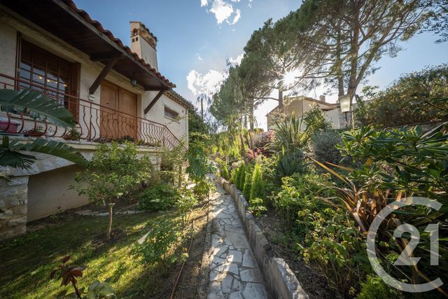 Maison &agrave; vendre - 6 pi&egrave;ces - 155,15 m2 - Vence - 06 - PROVENCE-ALPES-COTE-D-AZUR