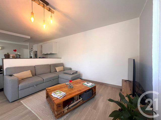 Appartement &agrave; vendre - 3 pi&egrave;ces - 70,10 m2 - Vence - 06 - PROVENCE-ALPES-COTE-D-AZUR