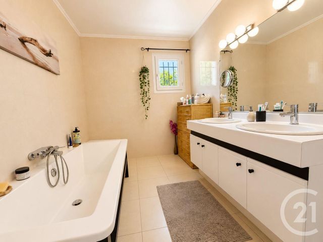 Maison &agrave; vendre - 3 pi&egrave;ces - 106,35 m2 - Coursegoules - 06 - PROVENCE-ALPES-COTE-D-AZUR