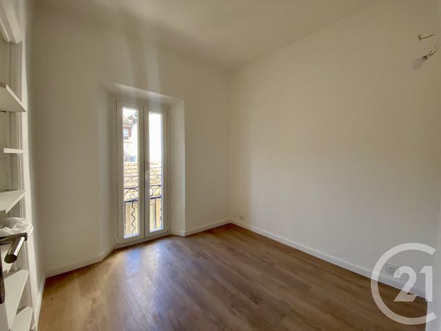 Appartement F2 &agrave; vendre - 2 pi&egrave;ces - 28 m2 - Vence - 06 - PROVENCE-ALPES-COTE-D-AZUR
