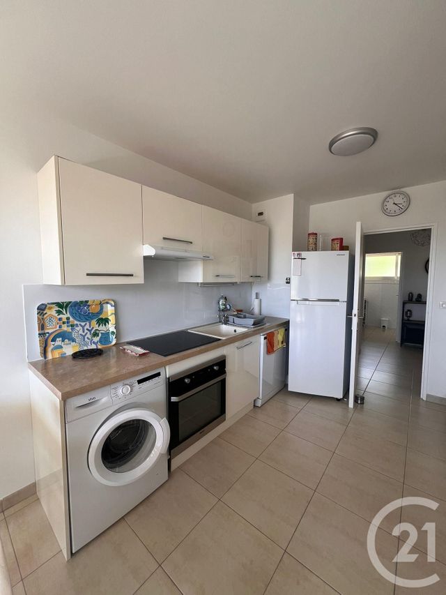 Appartement F2 &agrave; louer - 2 pi&egrave;ces - 59,95 m2 - Vence - 06 - PROVENCE-ALPES-COTE-D-AZUR