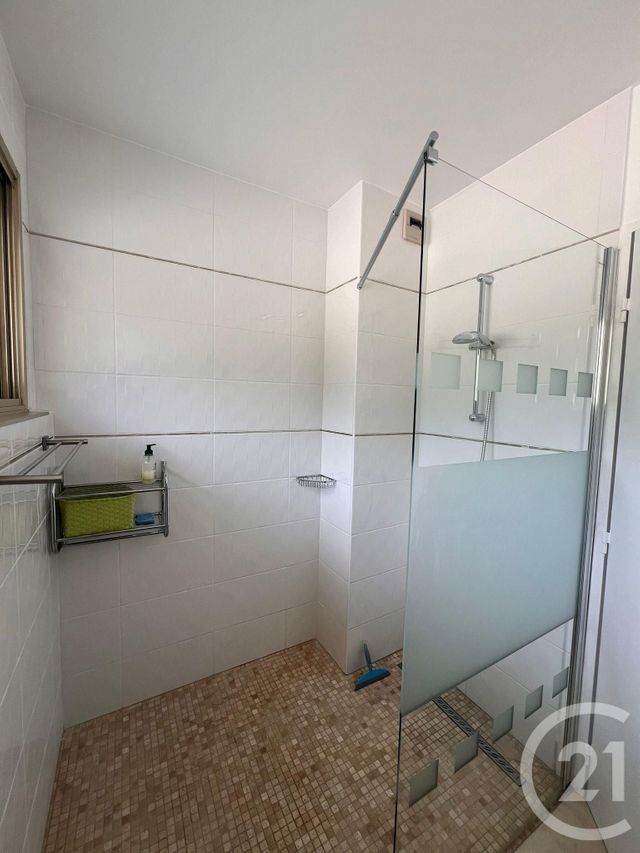 Appartement F2 &agrave; louer - 2 pi&egrave;ces - 59,95 m2 - Vence - 06 - PROVENCE-ALPES-COTE-D-AZUR