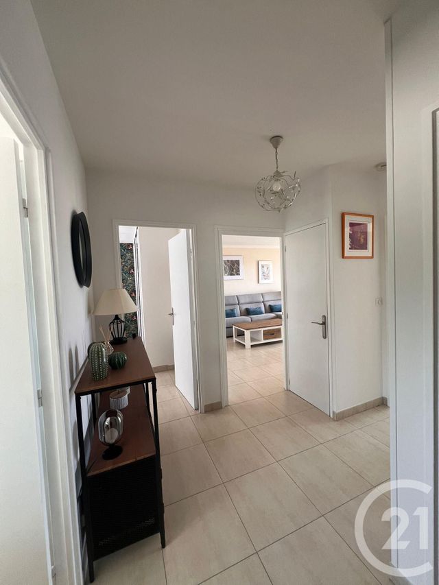 Appartement F2 &agrave; louer - 2 pi&egrave;ces - 59,95 m2 - Vence - 06 - PROVENCE-ALPES-COTE-D-AZUR