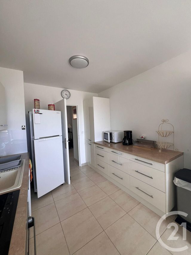 Appartement F2 &agrave; louer - 2 pi&egrave;ces - 59,95 m2 - Vence - 06 - PROVENCE-ALPES-COTE-D-AZUR