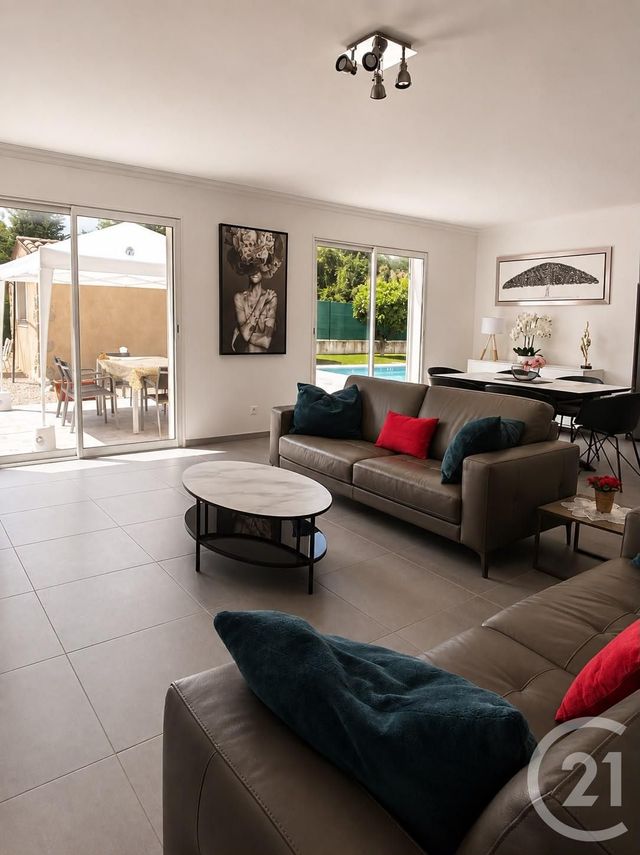 Maison &agrave; vendre - 4 pi&egrave;ces - 137,79 m2 - Vence - 06 - PROVENCE-ALPES-COTE-D-AZUR