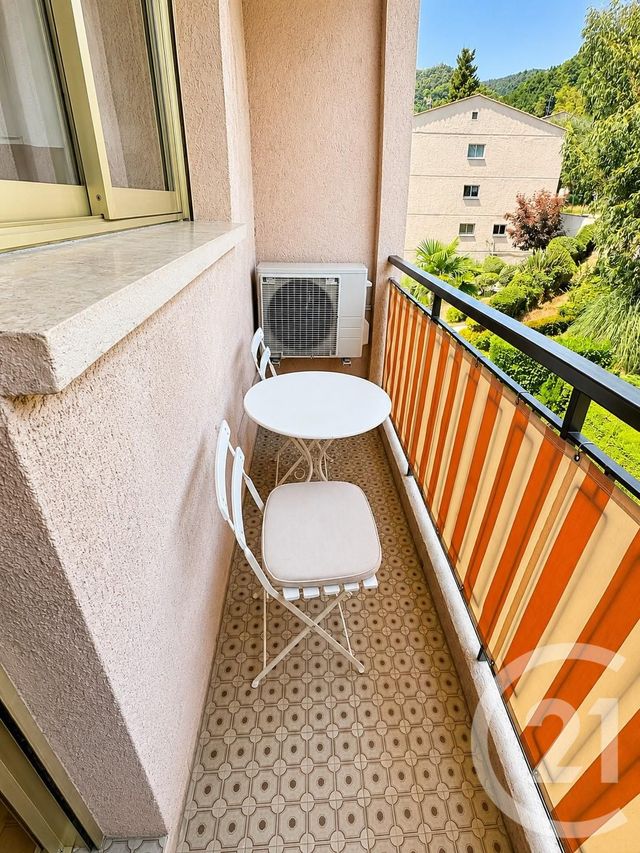 Appartement F2 &agrave; louer - 2 pi&egrave;ces - 54,60 m2 - Vence - 06 - PROVENCE-ALPES-COTE-D-AZUR