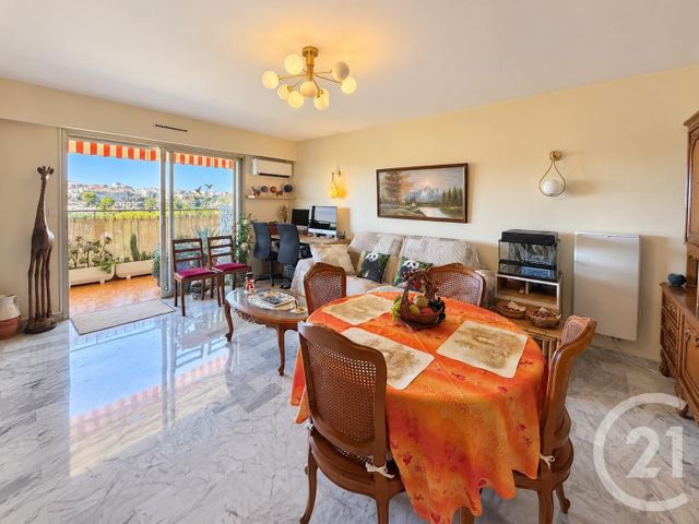 Appartement &agrave; vendre - 2 pi&egrave;ces - 59,78 m2 - Vence - 06 - PROVENCE-ALPES-COTE-D-AZUR