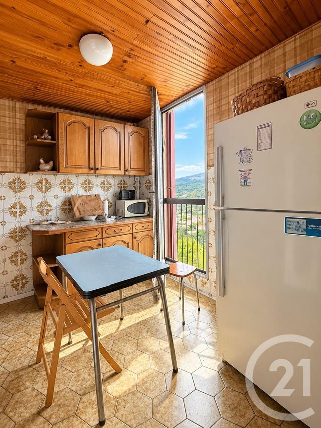 Appartement F5 &agrave; vendre - 5 pi&egrave;ces - 95,55 m2 - Carros - 06 - PROVENCE-ALPES-COTE-D-AZUR