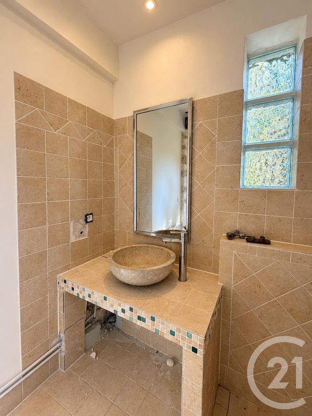 Appartement &agrave; vendre - 2 pi&egrave;ces - 65,20 m2 - Vence - 06 - PROVENCE-ALPES-COTE-D-AZUR