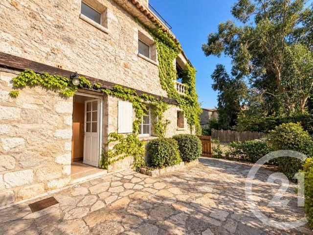 Appartement &agrave; vendre - 2 pi&egrave;ces - 65,20 m2 - Vence - 06 - PROVENCE-ALPES-COTE-D-AZUR
