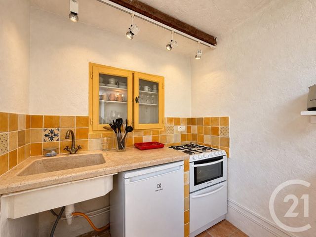 Appartement F1 &agrave; vendre - 1 pi&egrave;ce - 27,15 m2 - Vence - 06 - PROVENCE-ALPES-COTE-D-AZUR