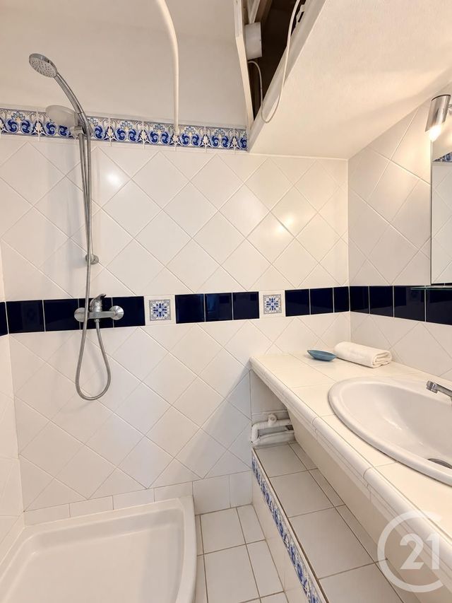 Appartement F1 &agrave; vendre - 1 pi&egrave;ce - 27,15 m2 - Vence - 06 - PROVENCE-ALPES-COTE-D-AZUR