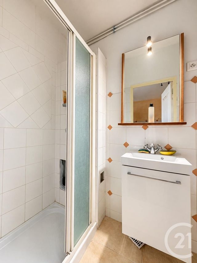 Appartement F1 &agrave; vendre - 1 pi&egrave;ce - 26,87 m2 - Vence - 06 - PROVENCE-ALPES-COTE-D-AZUR