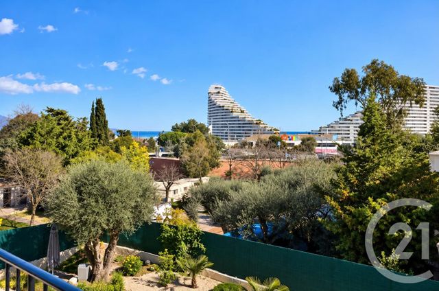 Maison &agrave; vendre - 6 pi&egrave;ces - 211,20 m2 - Villeneuve Loubet - 06 - PROVENCE-ALPES-COTE-D-AZUR