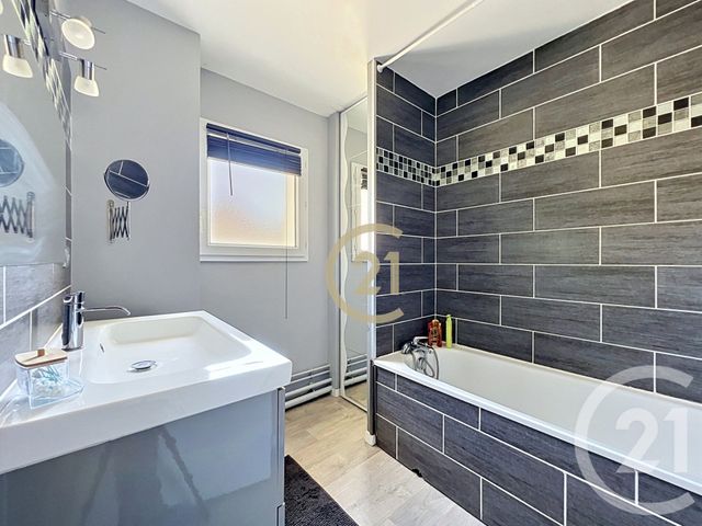 Maison &agrave; vendre - 4 pi&egrave;ces - 81,46 m2 - Jouy Le Moutier - 95 - ILE-DE-FRANCE