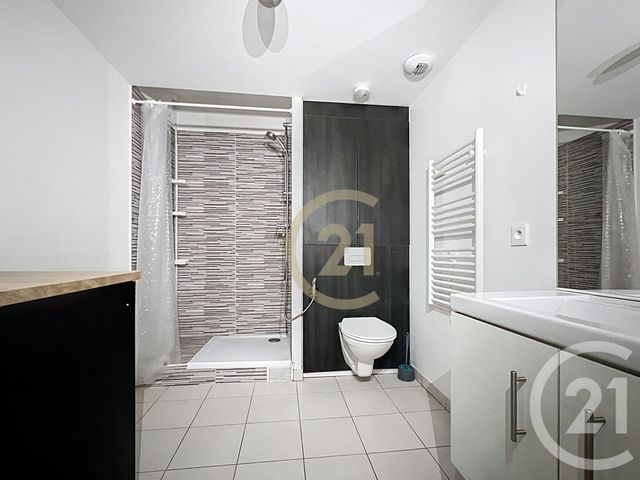 Appartement Studio &agrave; vendre - 1 pi&egrave;ce - 28,67 m2 - Jouy Le Moutier - 95 - ILE-DE-FRANCE