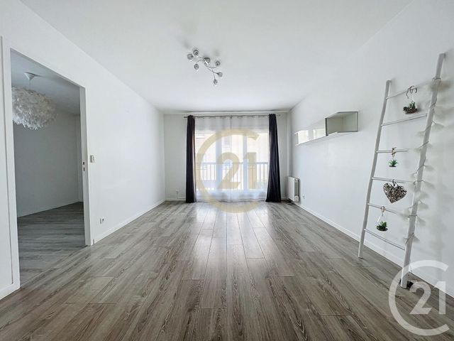 Appartement F2 à vendre - 3 pièces - 47,35 m2 - Menucourt - 95 - ILE-DE-FRANCE