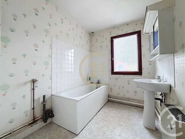 Maison à vendre - 5 pièces - 84,55 m2 - Jouy Le Moutier - 95 - ILE-DE-FRANCE