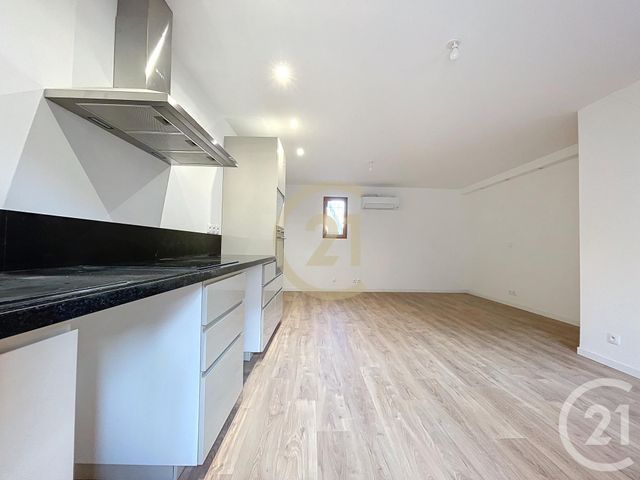 Maison à vendre - 6 pièces - 92,90 m2 - Neuville Sur Oise - 95 - ILE-DE-FRANCE