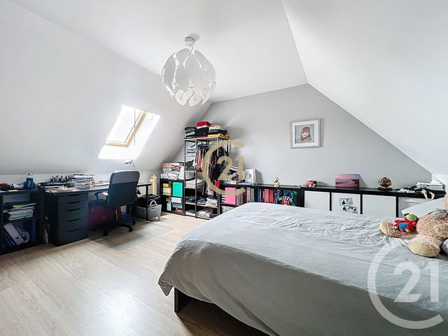 Maison à vendre - 6 pièces - 145 m2 - Neuville Sur Oise - 95 - ILE-DE-FRANCE