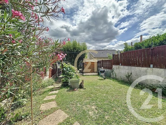 Maison à vendre - 4 pièces - 84 m2 - Jouy Le Moutier - 95 - ILE-DE-FRANCE