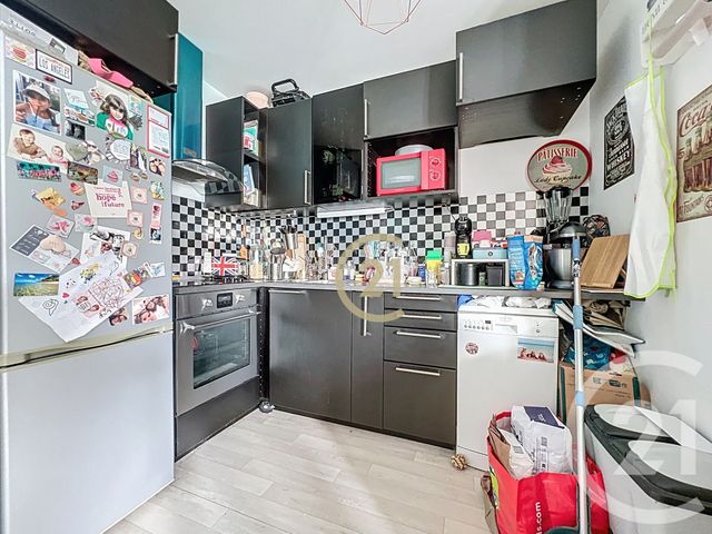 Appartement F2 à vendre - 2 pièces - 39,28 m2 - Jouy Le Moutier - 95 - ILE-DE-FRANCE