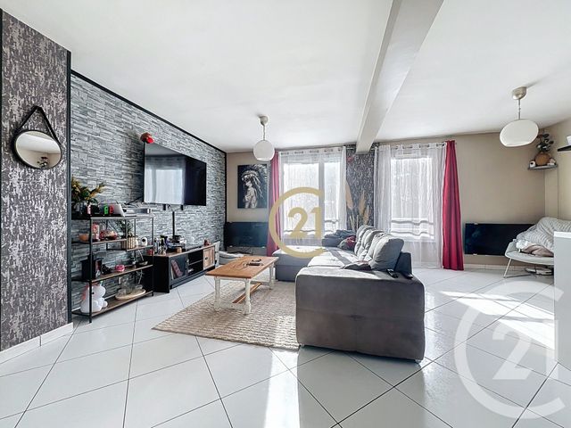 Maison &agrave; vendre - 4 pi&egrave;ces - 87,92 m2 - Jouy Le Moutier - 95 - ILE-DE-FRANCE